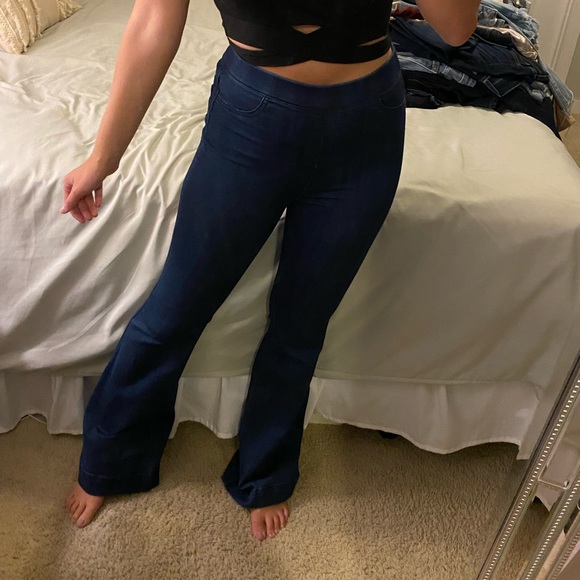 Denim - Ivy & Leo flare jeans